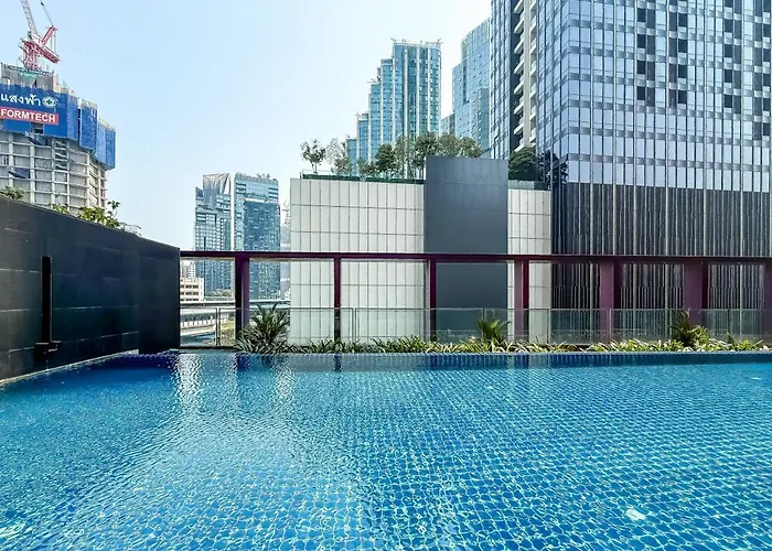 Bts Thong Lol Large 52 Sqm L Pool And Gym L Sontana Bangkok